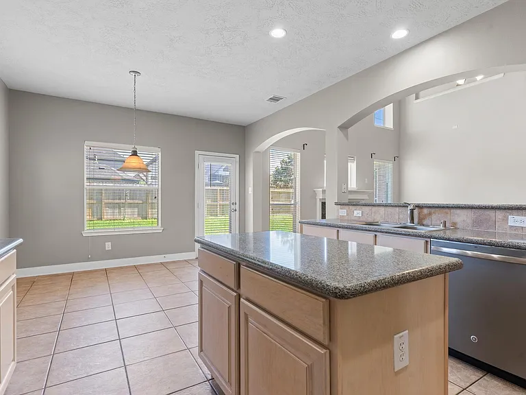 3531 Shoreview Ln — Photo 18