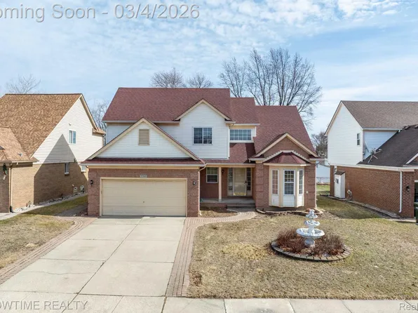 33560 Lamparter Dr, Sterling Heights, MI 48310