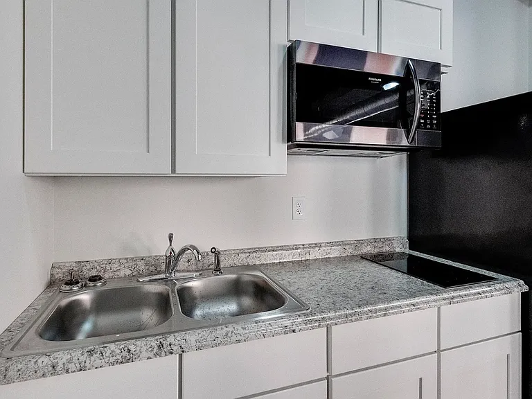 620 S 3rd St #309 — Photo 6