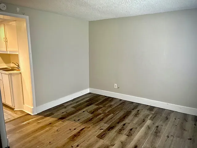 451 E Eufaula St #B — Photo 18