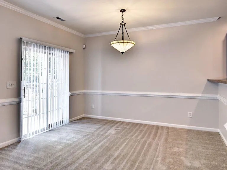 4559 Beacon Hill Dr — Photo 16