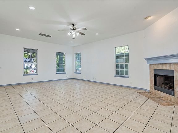 5th image of 5503 Duval St