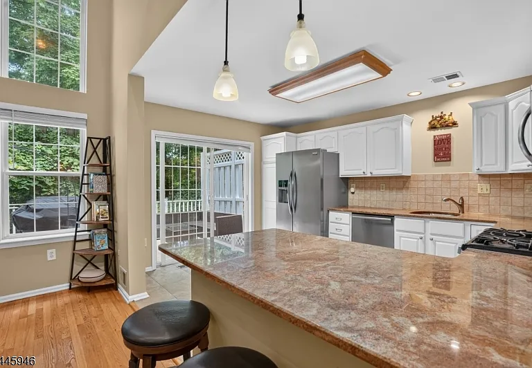 115 Constitution Way — Photo 9