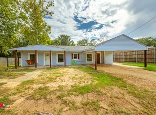 515 5th St, Benton, LA 71006