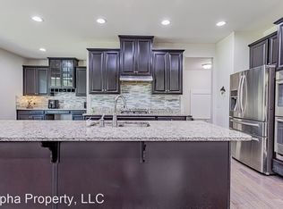 224 Waters Run Ln, Simpsonville, SC 29681