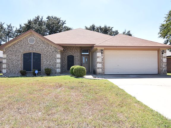 3rd image of 1214 Lancelot Dr