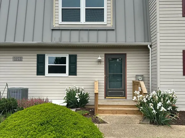 37293 Martin St, Rehoboth Beach, DE 19971