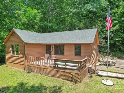 1980 Davis Mountain Rd, Hendersonville, NC, 28739