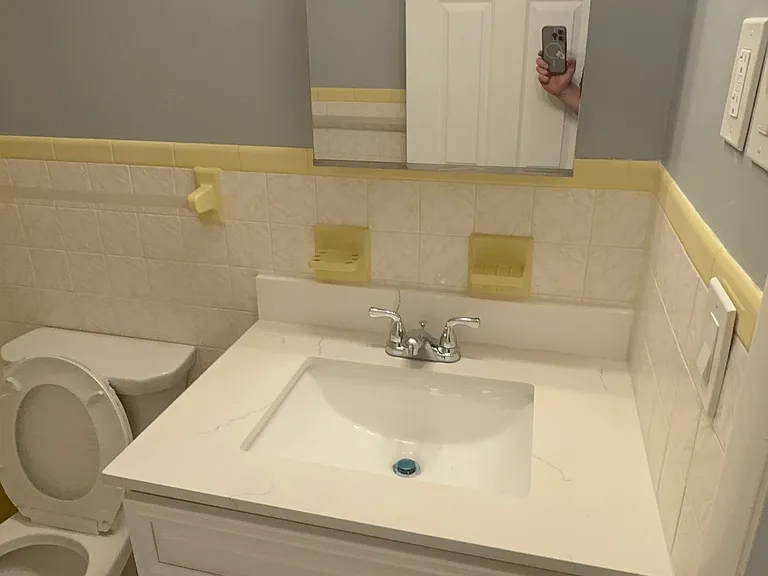560 Cortland St #2 — Photo 10
