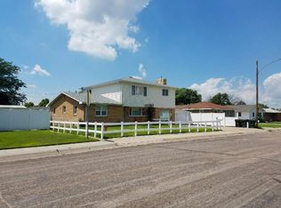306 Glen Rose Ave, North Platte, NE 69101
