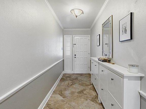 2nd image of 115 Greenway St