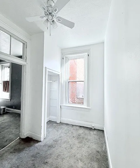 533 E 13th St — Photo 5