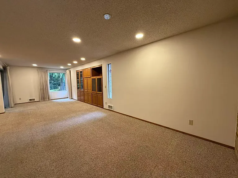 13819 Greenwood Ave N #13819 — Photo 7