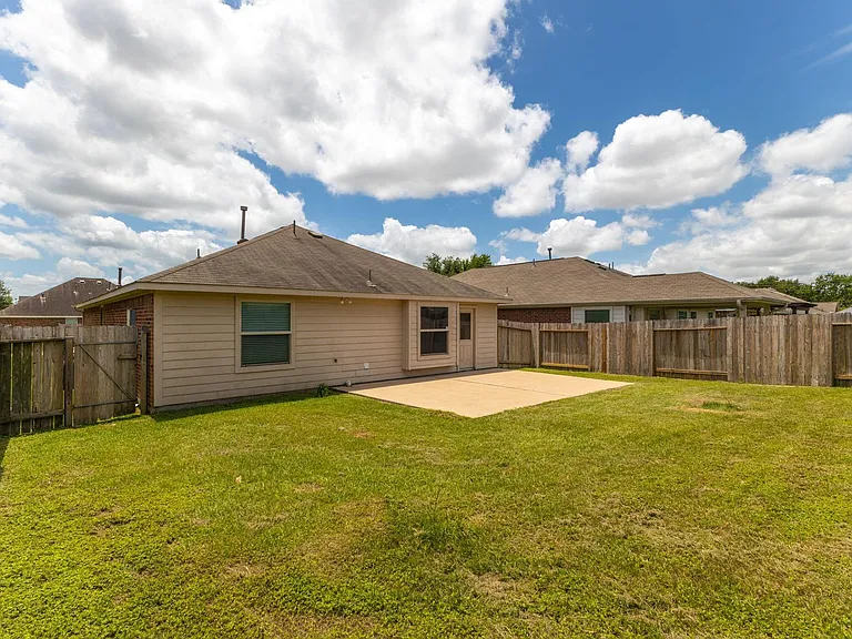 22414 Guston Hall Ln — Photo 4