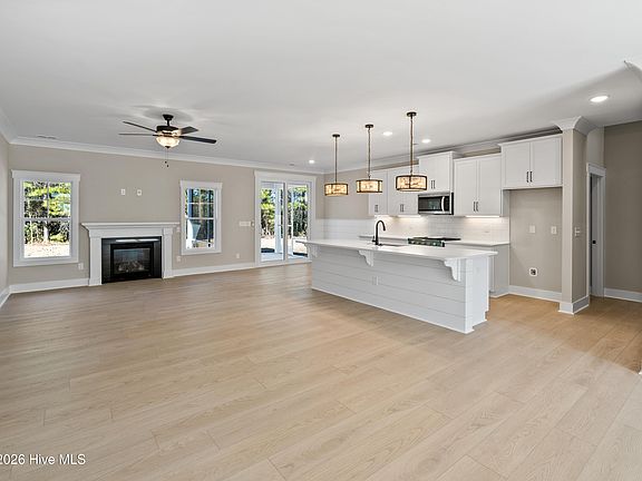 4th image of 161 Twining Rose Lane