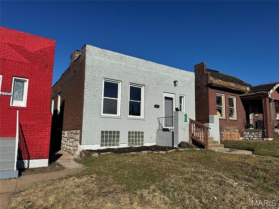 4533 Lexington Ave, Saint Louis, MO 63115 | Zillow