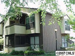 Top floor quiet community