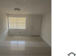 3121 NW 92nd St, Miami, FL 33147