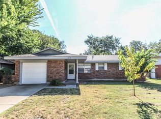 319 Garrison Dr, Norman, OK 73069