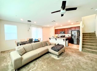 8852 Ariston Ln, Elk Grove, CA 95758