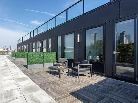 Rented by Modern Spaces | media 20