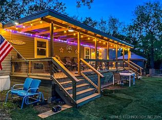 20 Locust Ave, Eufaula, OK 74432