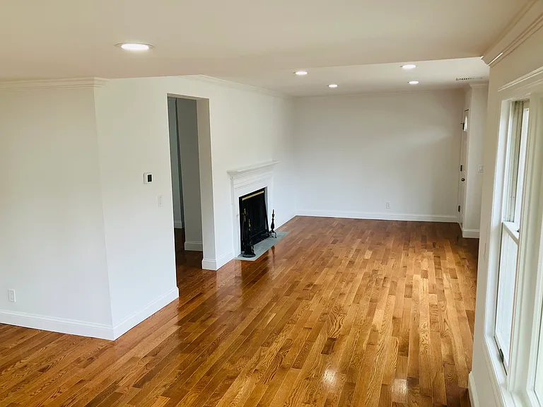 1 Clover Hill Dr — Photo 18