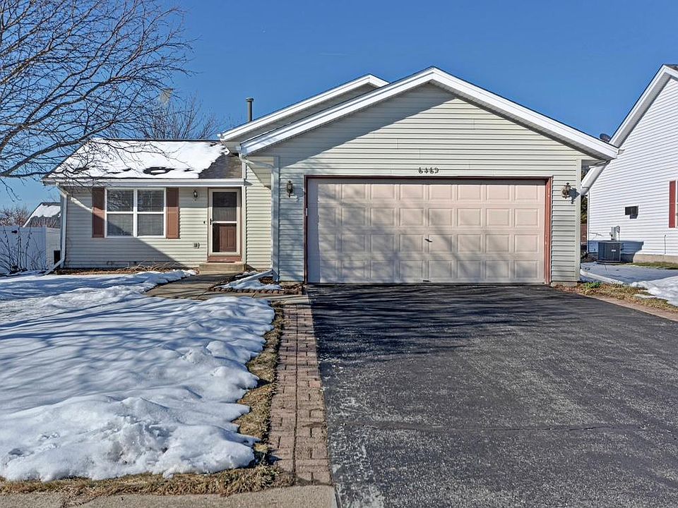 1st image of 6462 Wicklow Close