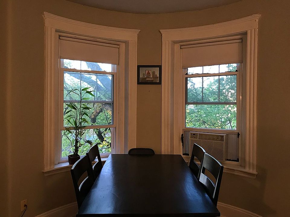 2nd image of 149 Winthrop Rd APT 6