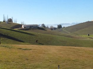 6060 Sweetie Ln, San Miguel, CA 93451