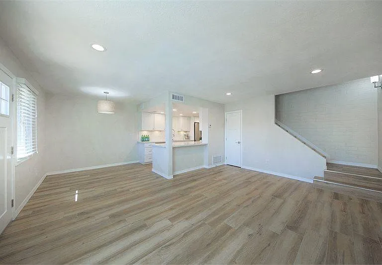 948 S Alma School Rd #83 — Photo 5