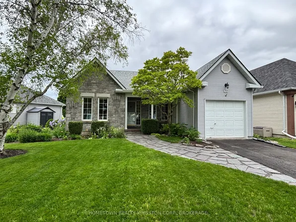 59 Abbey Dawn Dr, Loyalist, ON K0H 1G0
