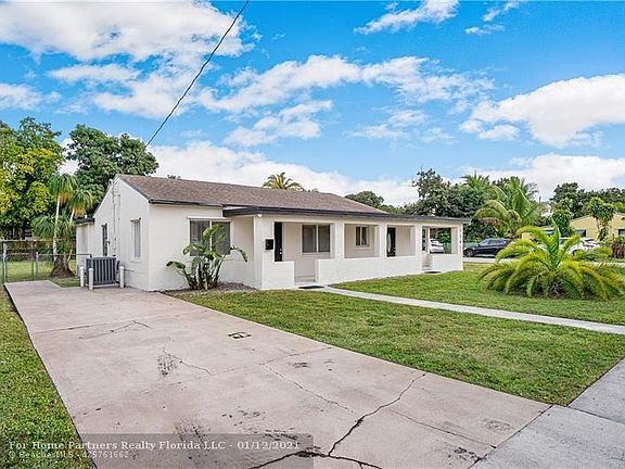 5th image of 1301 N 59th Ave