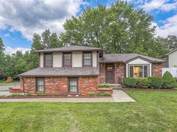 1600 N Glen Ellyn St, Independence, MO 64056