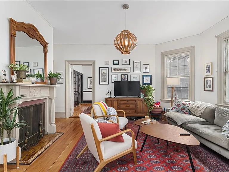45 Cypress St #2 — Photo 2