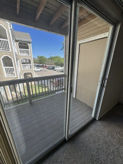 1 bed, 634 sqft, $1,350 — Photo 4