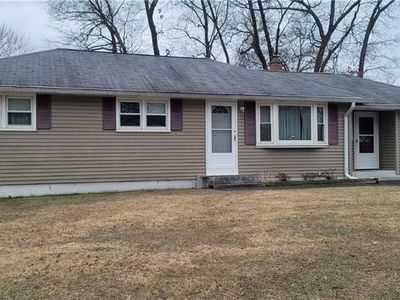 28 Dale Road, Enfield, CT, 06082