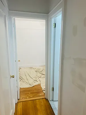 Rented by 18 REALTY | media 28