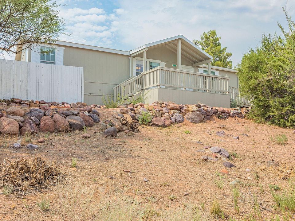 1st image of 820 N Deer Creek Dr