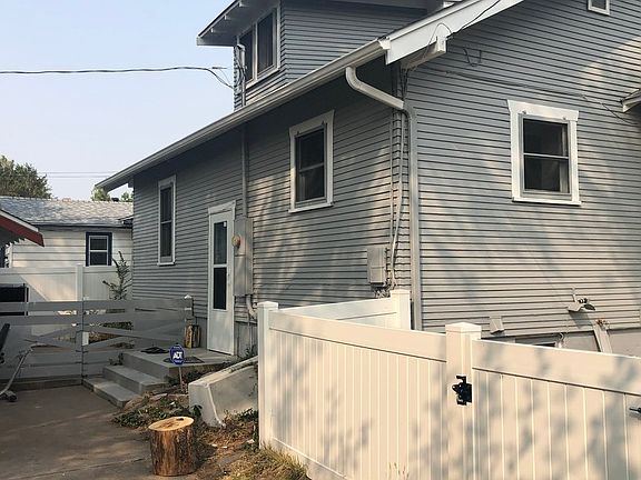 3rd image of 1431 16th Ave