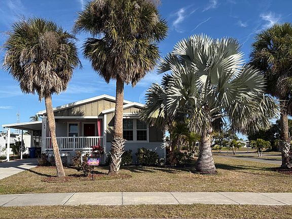 2nd image of 943 Lucaya W