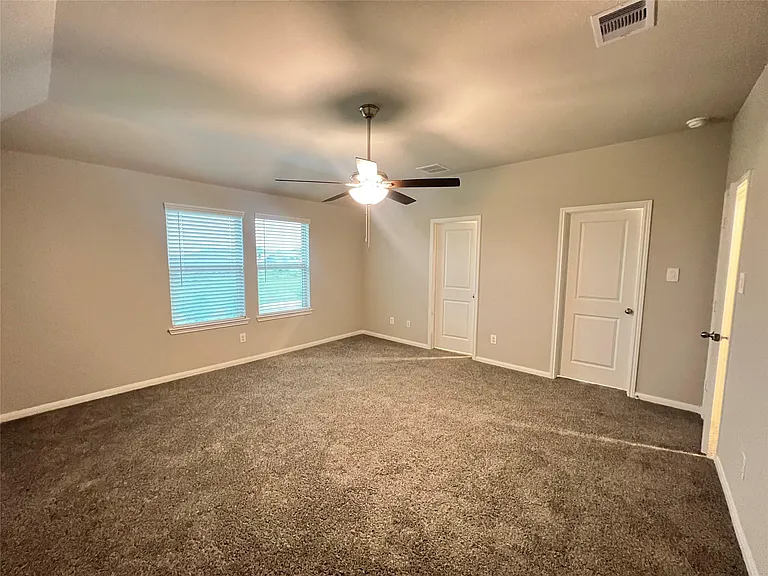 27103 Blue Pool Dr — Photo 24