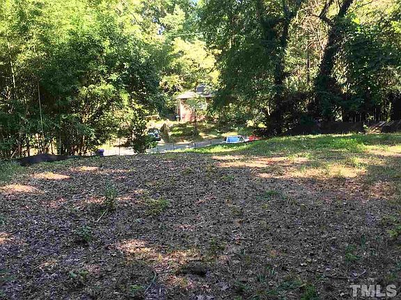 5th image of 1113 Valley Park Dr
