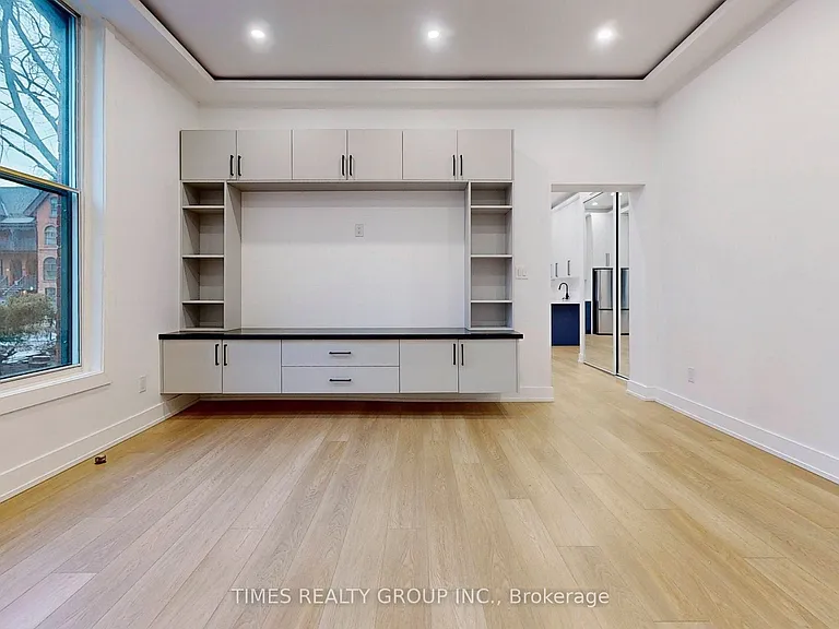 71 Gloucester St — Photo 9