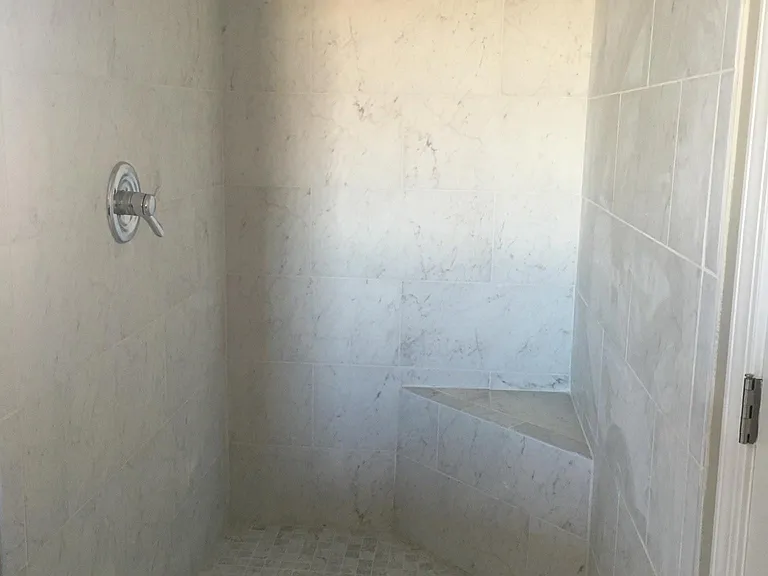2270 Crystal Ln — Photo 10