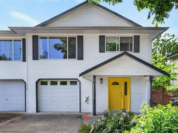 259 Archery Cres #B, Courtenay, BC V9N 8Y1