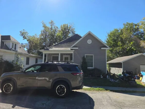 522 Poplar St, Carthage, MO 64836