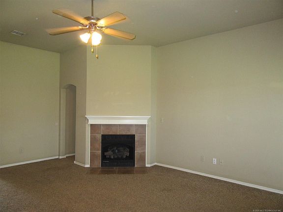 2nd image of 206 Dp Newman Cir #P
