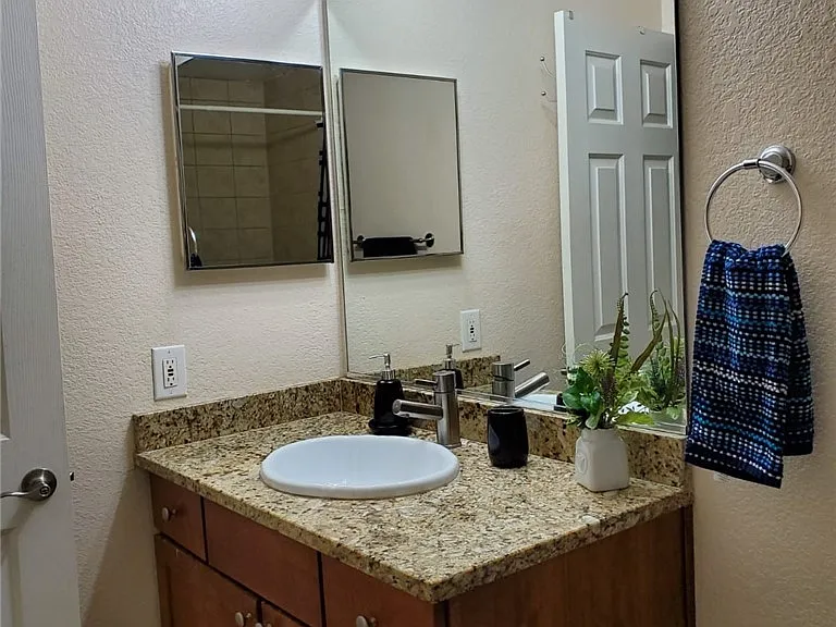 4200 S Valley View Blvd #1052 — Photo 31