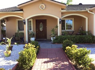 16360 Bryant St, North Hills, CA 91343